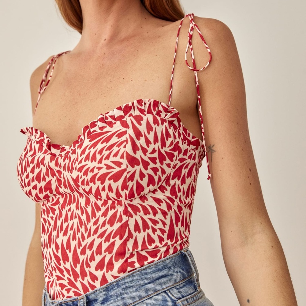 NWT Reformation Novena Top Love